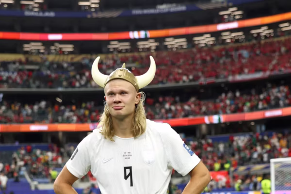 Adversário do Brasil nas oitavas, Haaland é certeza de gol em jogos da Noruega